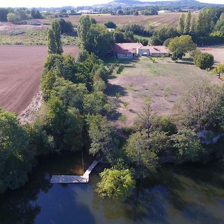 Gite Clodeguy Saint-Sylvestre-sur-Lot 外观 照片